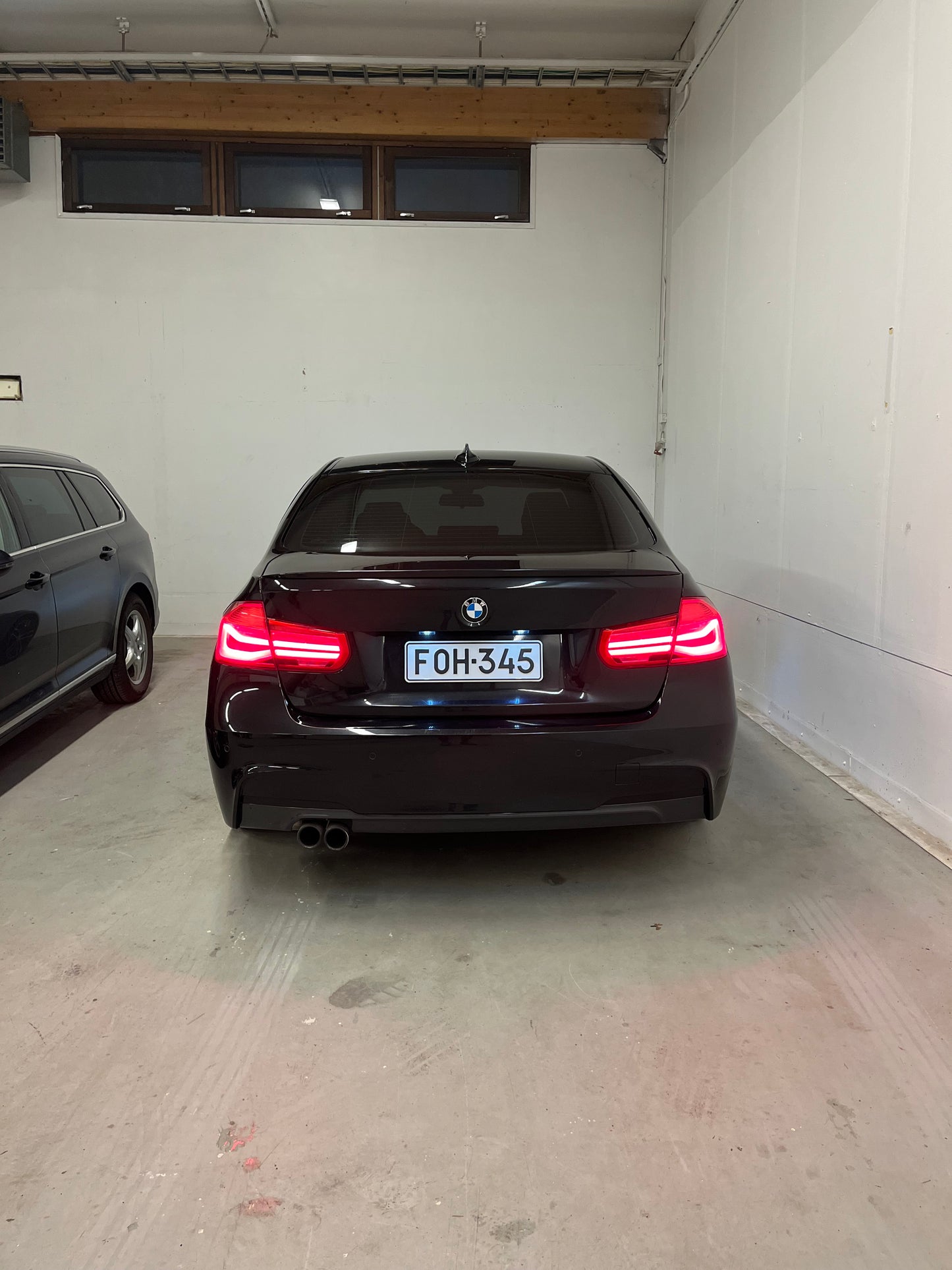 BMW 330e