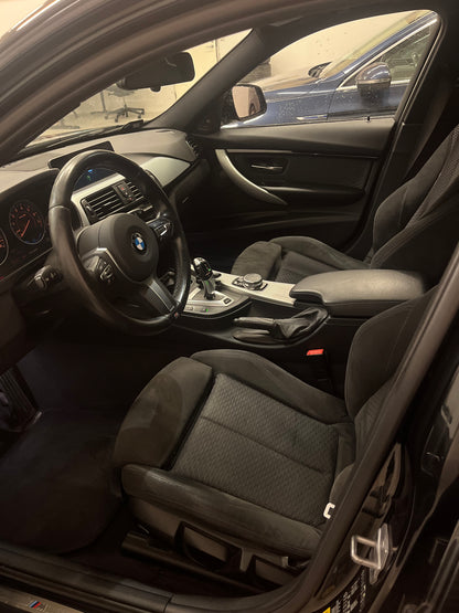 BMW 330e