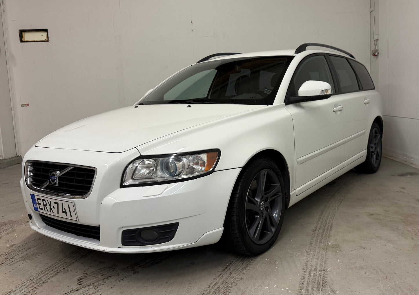 Volvo V50