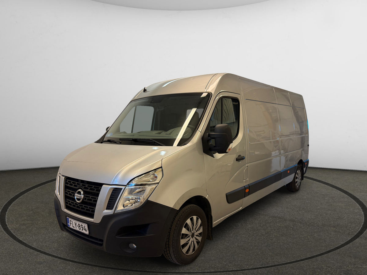Nissan NV400